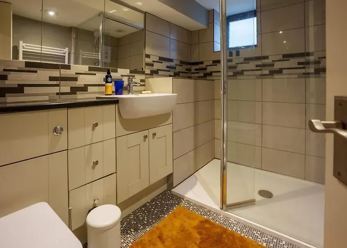 Hideaway - 2 Bed Near Station And Conference Centre 公寓 哈罗盖特