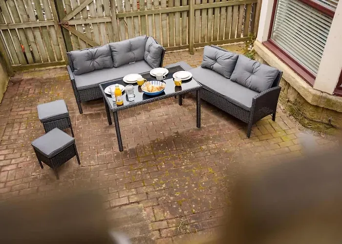 Hideaway - 2 Bed Near Station And Conference Centre