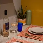 Daire Hideaway - 2 Bed Near Station And Conference Centre *