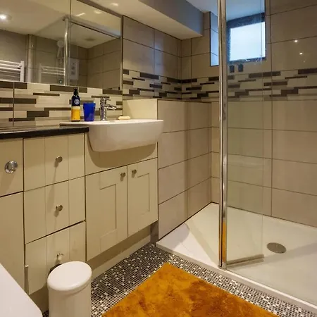 Hideaway - 2 Bed Near Station And Conference Centre Апартаменты Харрогейт