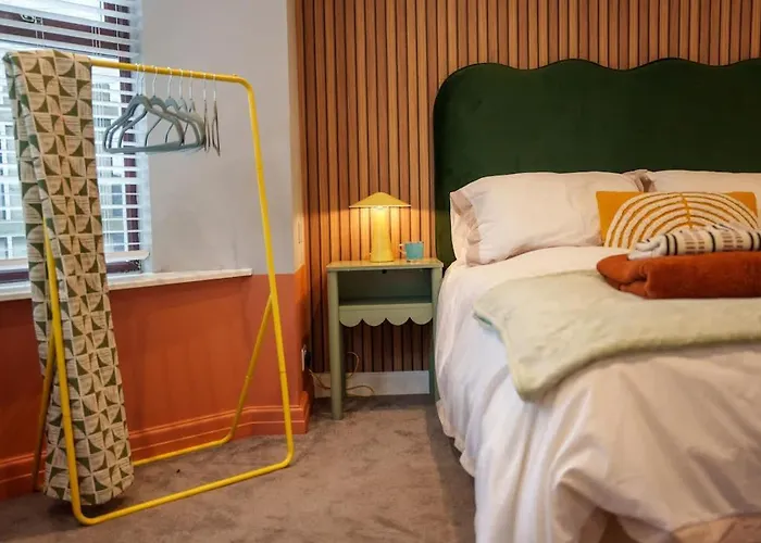 Apartman Hideaway - 2 Bed Near Station And Conference Centre