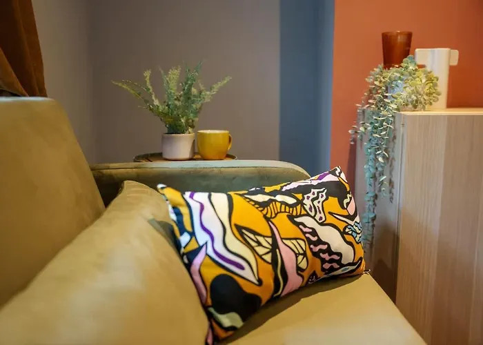 Hideaway - 2 Bed Near Station And Conference Centre Apartman *