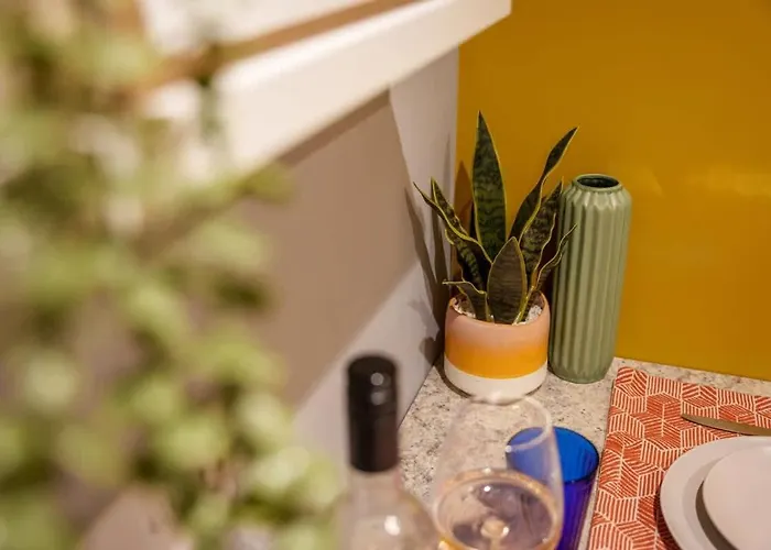Apartman Hideaway - 2 Bed Near Station And Conference Centre